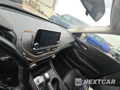 2019 Nissan Altima SR - zdjęcie 11 z 19 - miniatura