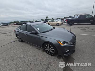 2019 Nissan Altima SR - zdjęcie 3 z 19 - miniatura