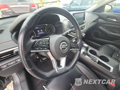 2019 Nissan Altima SR - zdjęcie 10 z 19 - miniatura