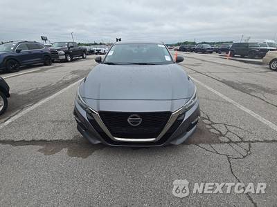 2019 Nissan Altima SR - zdjęcie 2 z 19 - miniatura