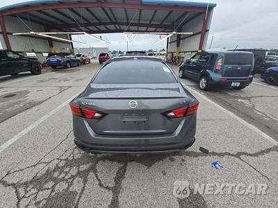 2019 Nissan Altima SR - zdjęcie 5 z 19 - miniatura