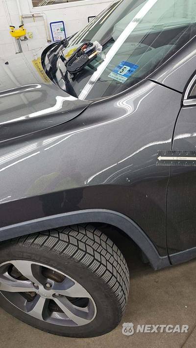 2020 Jeep Cherokee Limited - zdjęcie 22 z 35 - miniatura
