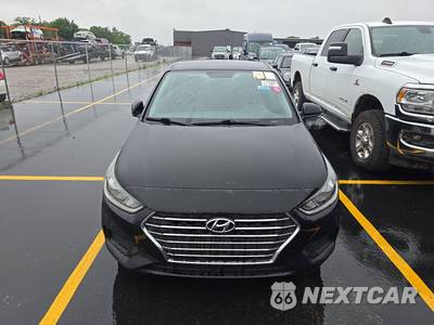 2020 Hyundai Accent SE - zdjęcie 2 z 26 - miniatura
