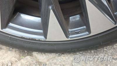 2019 Nissan Sentra SR - zdjęcie 27 z 34 - miniatura