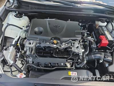 2020 Toyota Camry XSE - zdjęcie 18 z 21 - miniatura