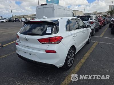 2018 Hyundai Elantra GT Hatchback - zdjęcie 4 z 18 - miniatura