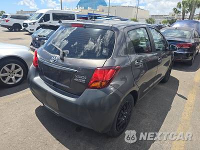2015 Toyota Yaris L - zdjęcie 4 z 18 - miniatura