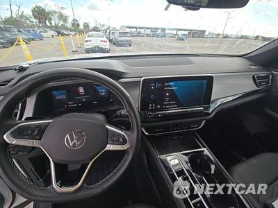 2025 Volkswagen SE W/TECH - zdjęcie 11 z 24 - miniatura