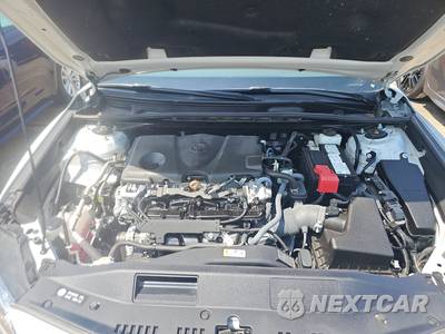 2024 Toyota Camry XSE - zdjęcie 15 z 18 - miniatura