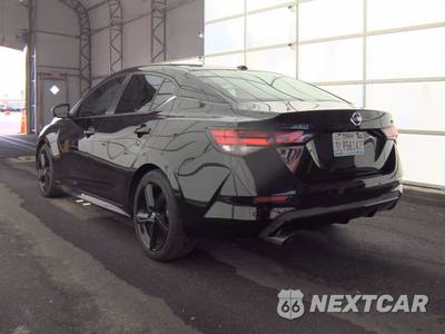 2022 Nissan Sentra SR - zdjęcie 6 z 19 - miniatura