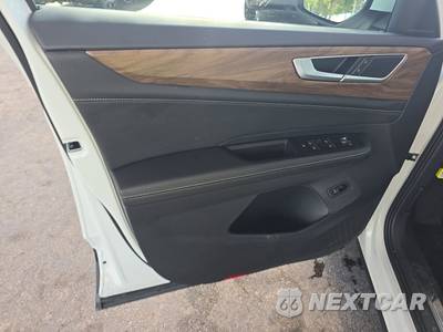 2025 Volkswagen Atlas 2.0T SE w/Technology - zdjęcie 9 z 24 - miniatura