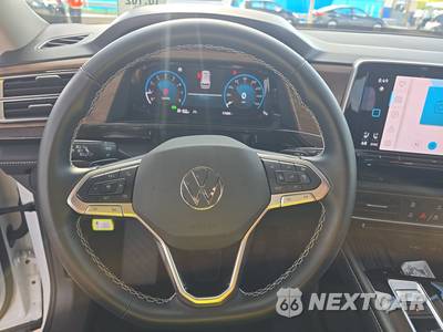2025 Volkswagen Atlas 2.0T SE w/Technology - zdjęcie 10 z 24 - miniatura