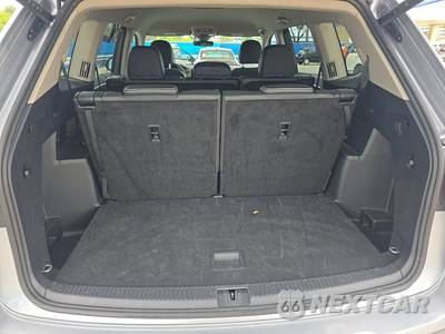 2025 Volkswagen Atlas 2.0T SE w/Technology - zdjęcie 17 z 20 - miniatura