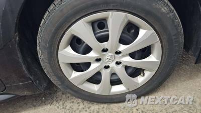2022 Toyota Corolla LE Sedan - zdjęcie 40 z 42 - miniatura