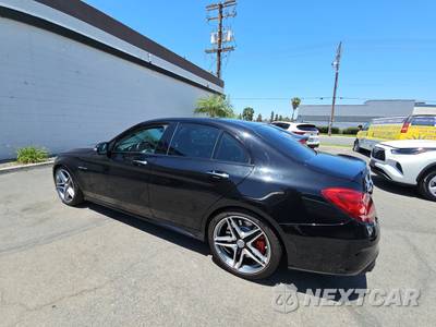2015 Mercedes-Benz AMG C 63 S Sedan - zdjęcie 6 z 30 - miniatura
