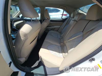 2018 Toyota Camry XLE - zdjęcie 13 z 28 - miniatura