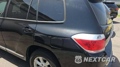 2013 Toyota Highlander - zdjęcie 34 z 34 - miniatura