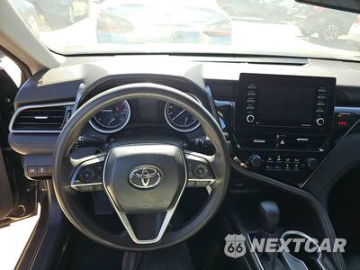 2021 Toyota Camry LE - zdjęcie 10 z 25 - miniatura