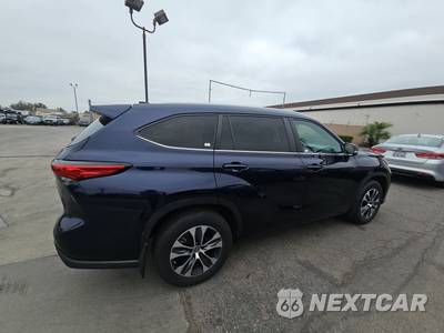 2023 Toyota Highlander XLE - zdjęcie 4 z 29 - miniatura