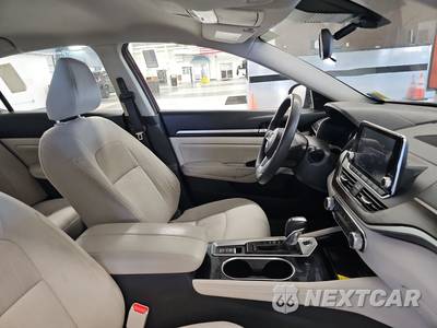 2023 Nissan Altima SV - zdjęcie 8 z 28 - miniatura
