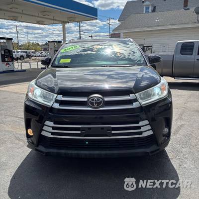 2019 Toyota Highlander XLE - zdjęcie 4 z 28 - miniatura
