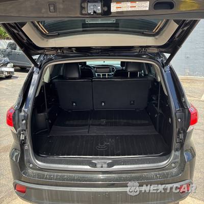 2019 Toyota Highlander XLE - zdjęcie 5 z 28 - miniatura