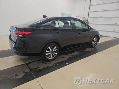 2020 Nissan Versa SV - zdjęcie 4 z 37 - miniatura