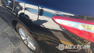 2015 Toyota Camry SE - zdjęcie 35 z 48 - miniatura
