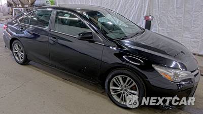2016 Toyota Camry SE - zdjęcie 3 z 35 - miniatura