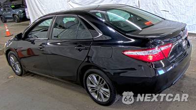 2016 Toyota Camry SE - zdjęcie 6 z 35 - miniatura