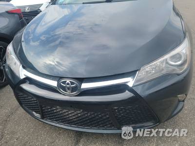2016 Toyota Camry SE - zdjęcie 15 z 55 - miniatura