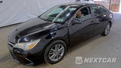 2016 Toyota Camry SE - zdjęcie 1 z 35 - miniatura