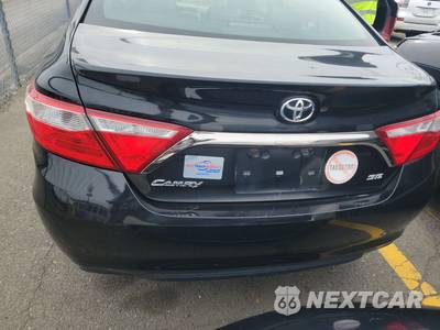 2017 Toyota Camry LE - zdjęcie 16 z 44 - miniatura