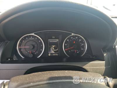2016 Toyota Camry SE - zdjęcie 12 z 40 - miniatura