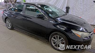 2016 Toyota Camry SE - zdjęcie 3 z 40 - miniatura