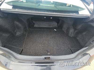 2016 Toyota Camry SE - zdjęcie 16 z 40 - miniatura