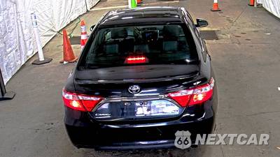 2016 Toyota Camry SE - zdjęcie 5 z 50 - miniatura