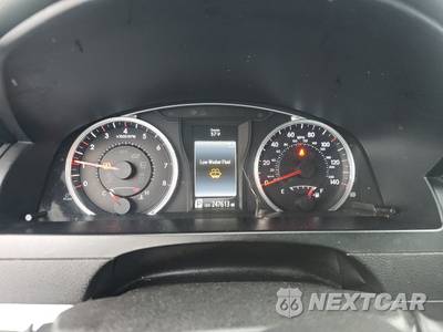 2017 Toyota Camry SE - zdjęcie 12 z 39 - miniatura