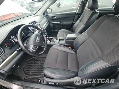 2017 Toyota Camry SE - zdjęcie 7 z 39 - miniatura