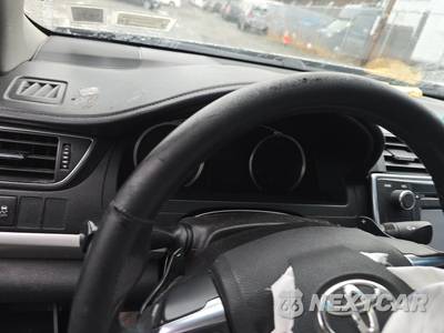 2016 Toyota Camry SE - zdjęcie 12 z 59 - miniatura