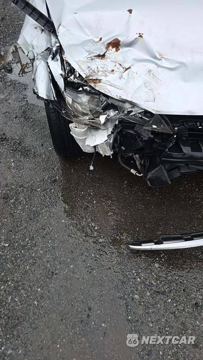 2016 Toyota Camry SE - zdjęcie 20 z 59 - miniatura