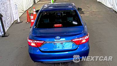 2017 Toyota Camry SE - zdjęcie 5 z 55 - miniatura