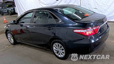 2016 Toyota Camry LE - zdjęcie 6 z 34 - miniatura