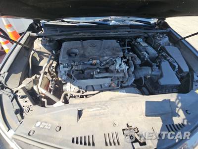 2019 Toyota Camry LE - zdjęcie 15 z 46 - miniatura