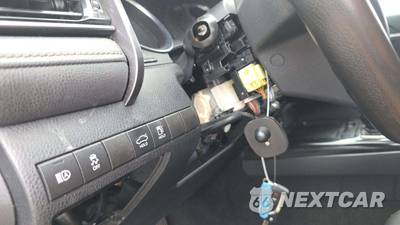 2019 Toyota Camry LE - zdjęcie 33 z 46 - miniatura