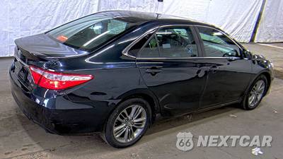 2016 Toyota Camry SE - zdjęcie 4 z 37 - miniatura
