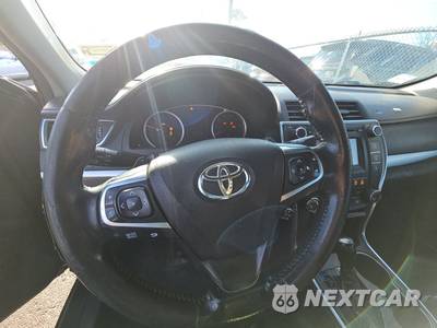 2016 Toyota Camry SE - zdjęcie 10 z 37 - miniatura
