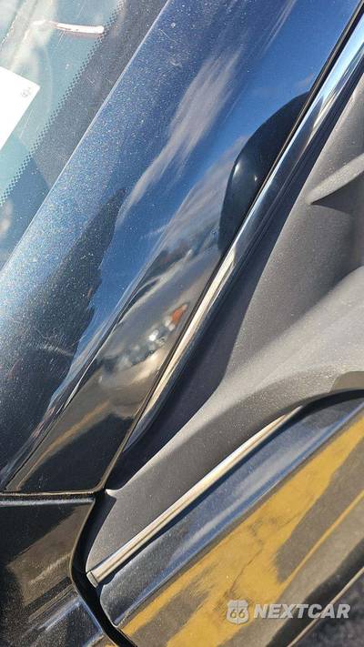 2016 Toyota Camry SE - zdjęcie 35 z 37 - miniatura