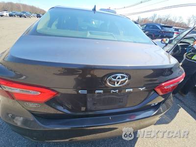 2019 Toyota Camry LE - zdjęcie 16 z 46 - miniatura