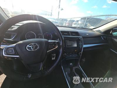 2016 Toyota Camry SE - zdjęcie 11 z 37 - miniatura